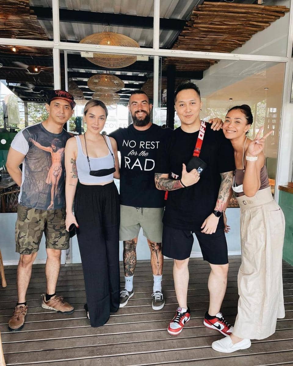 Demian Aditya dan Adinia Wirasti (instagram.com/sarawijayanto)