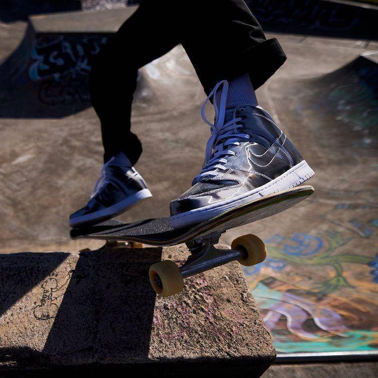 Clot x Nike Flux Dunk (instagram.com/clot)