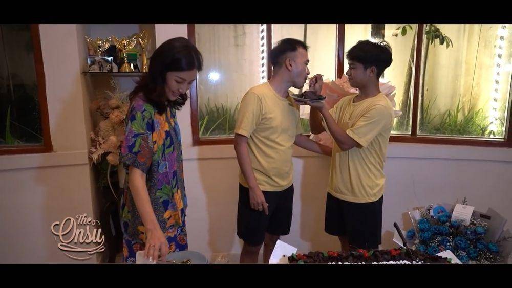 momen kejutan ultah Betrand Peto (youtube/The Onsu Family)