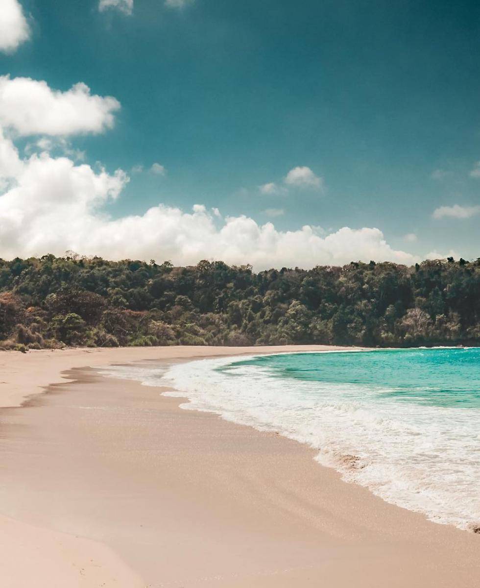 potret Pantai Lailiang (instagram.com/balnyes)