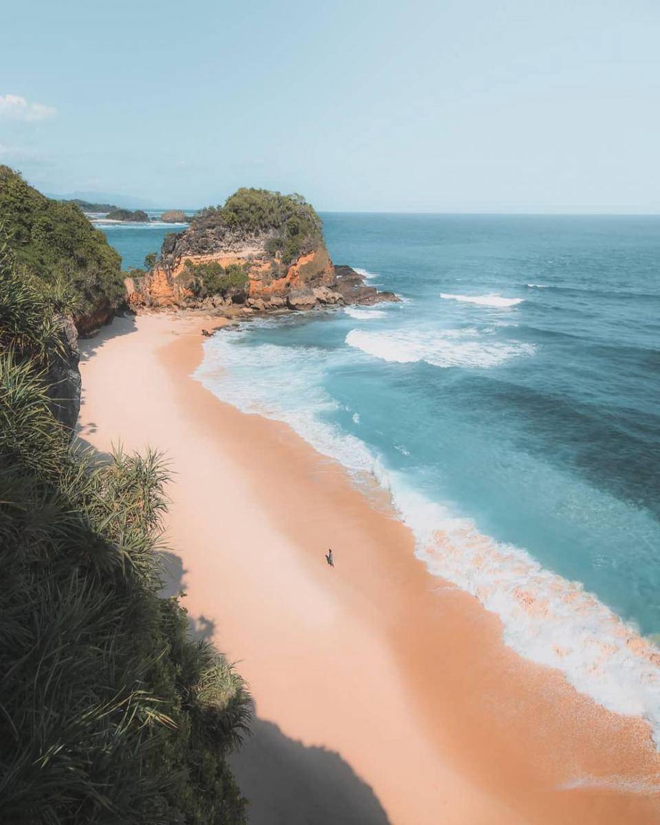 potret Pantai Lailiang (instagram.com/zindan_habsyi)