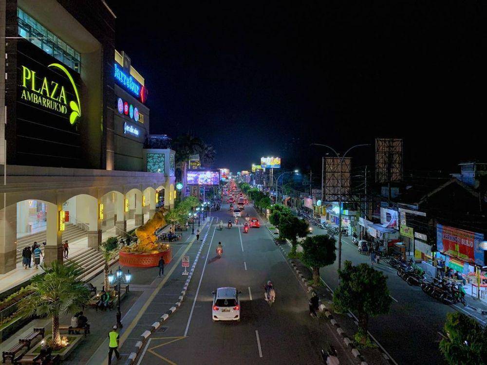 Amplaz atau Ambarrukmo Plaza (instagram.com/yohannesindrapratama)