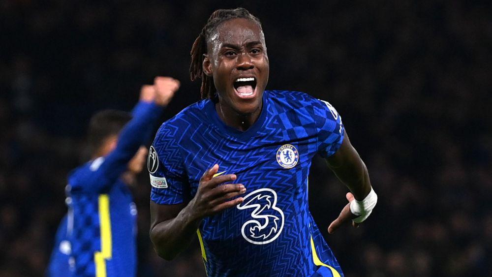 Resmi! Calobah Perpanjang Kontrak di Chelsea