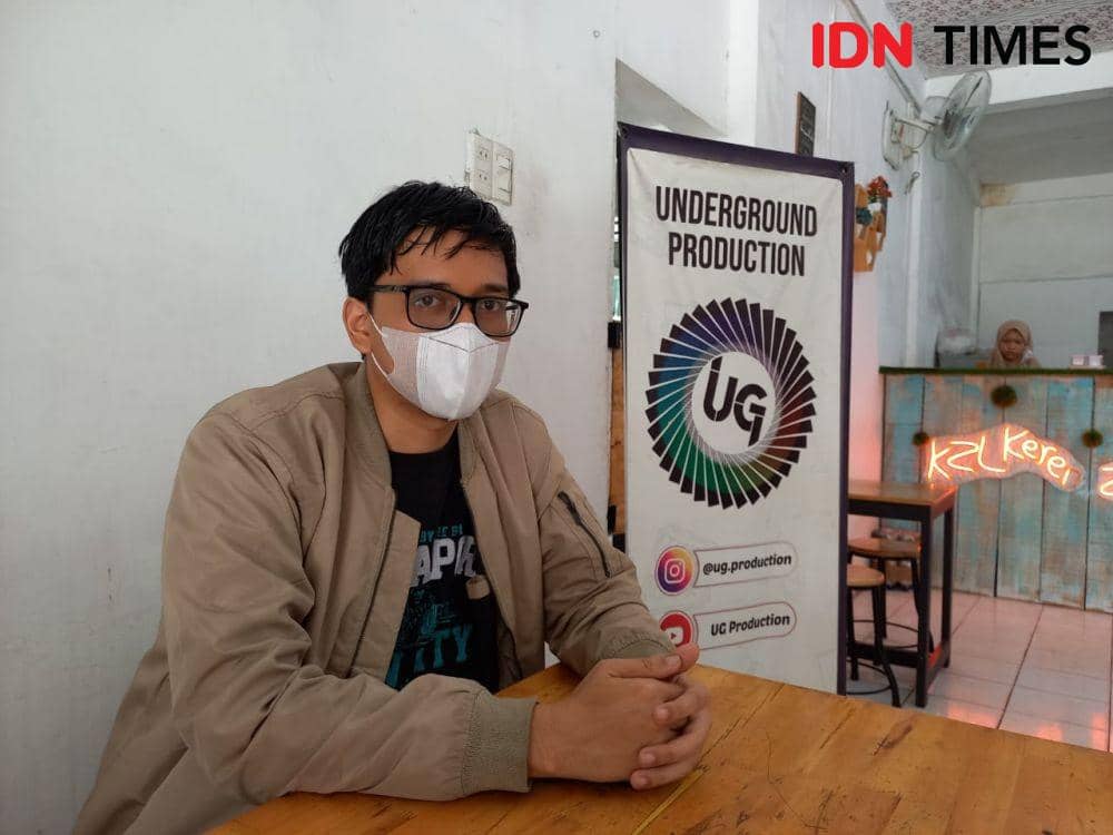 Salman Bukhori pemilik UG Kafe (IDN Times/Yurika Febrianti)