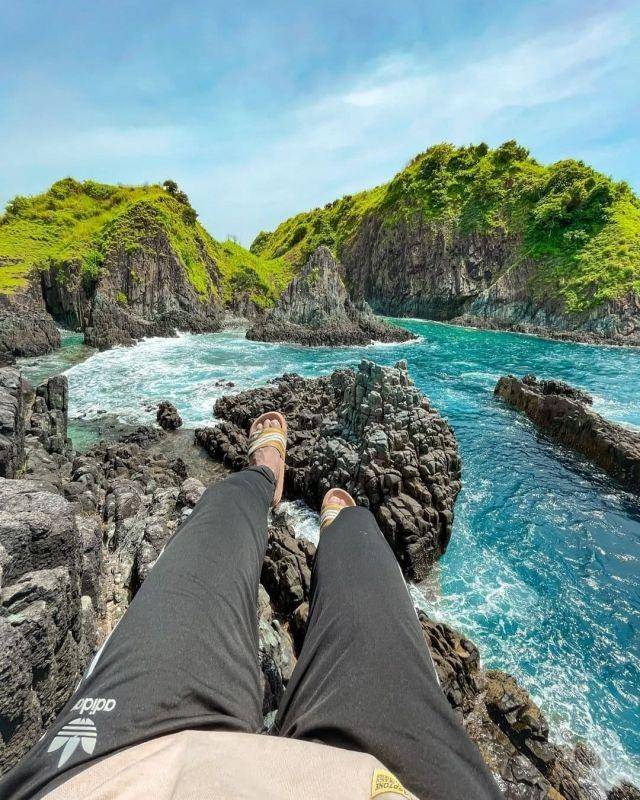 Pantai Semeti di Lombok Tengah (instagram.com/rizkikhairulll__)