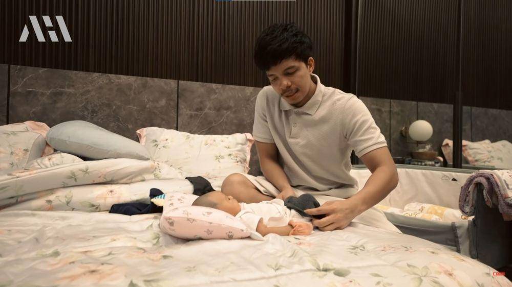Atta Halilintar asuh baby Ameena seharian (YouTube.com/AH/)