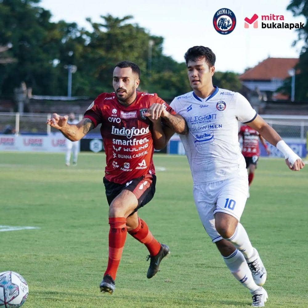Kembali Terjungkal, Perjuangan Arema FC Buru Juara Kandas