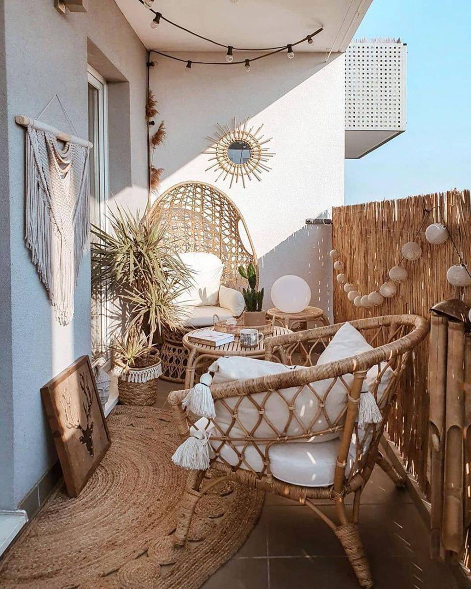 Ilustrasi balkon (decoholic.org)
