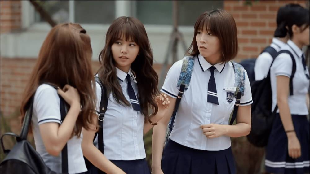 Kim So Hyun dan Lee Cho Hee di drama Who Are You: School 2015 (youtube.com/KBS WORLD TV)