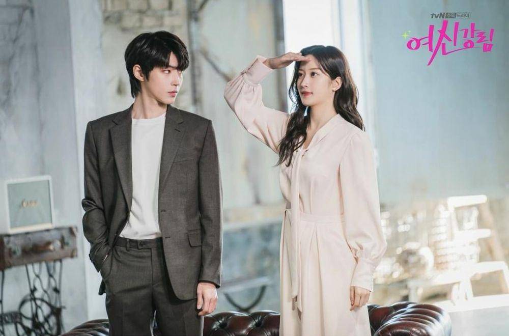 Hwang In Yeop dan Moon Ga Young di drama True Beauty (instagram.com/tvn_drama)