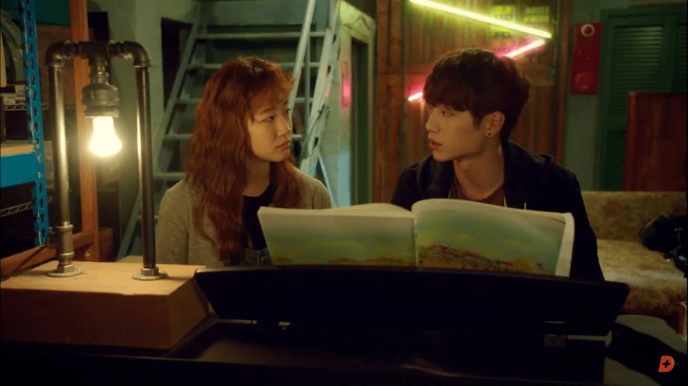 Kim Go Eun dan Seo Kang Joon di drama Cheese in the Trap (youtube.com/tvN D Indonesia)