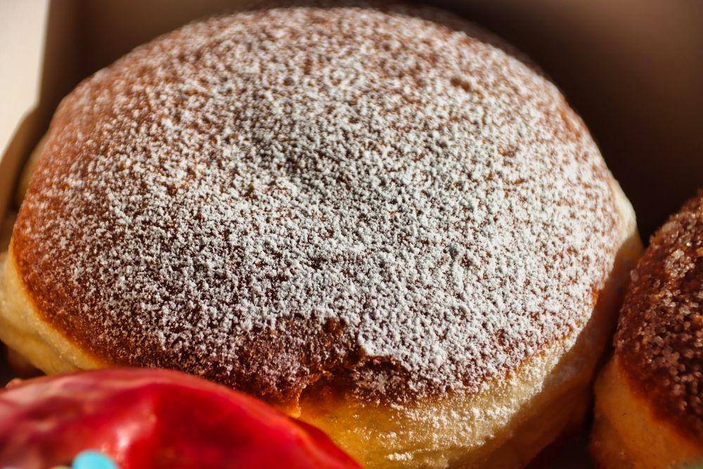 ilustrasi donat selai bluberi (pixabay.com/Alexander Fox)