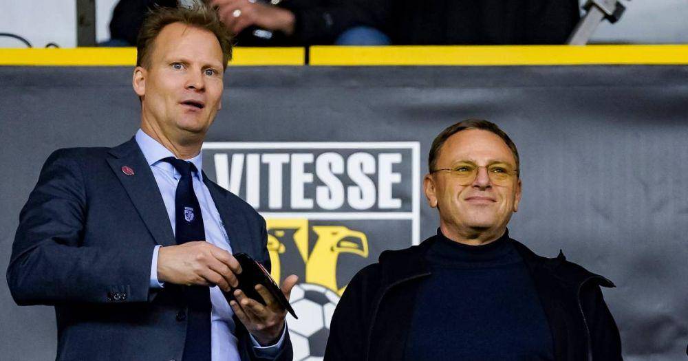 Valeriy Oyf (kanan), pemiliki Vitesse (pledgetimes.com)