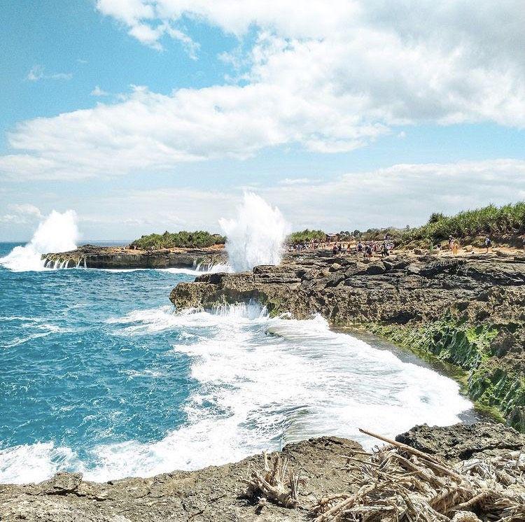 9 Potret Devil's Tear, Tebing Karang Cantik di Nusa Lembongan Bali