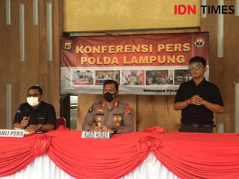 Polda Lampung menegaskan permohonan maaf Ketua Umum Persatuan Pewarta Warga Indonesia (PPWI), Wilson Lalengke (56) tidak akan mempengaruhi proses hukum. (IDN Times/Tama Yudha Wiguna)