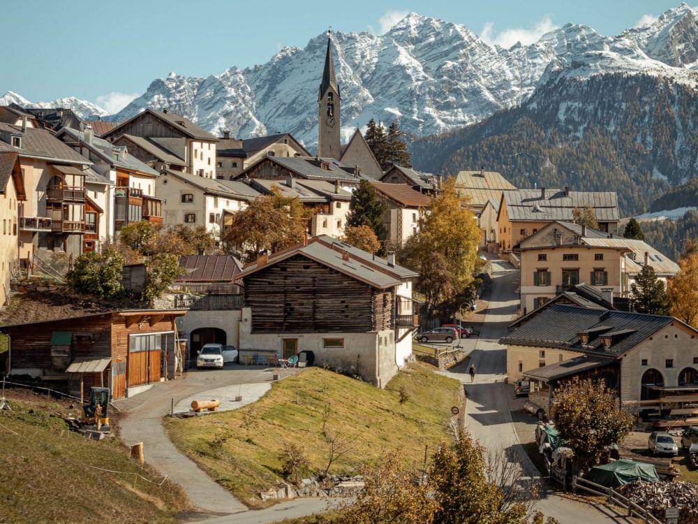 Guarda, Scuol, Switzerland (unsplash.com/Nolan Di Meo)