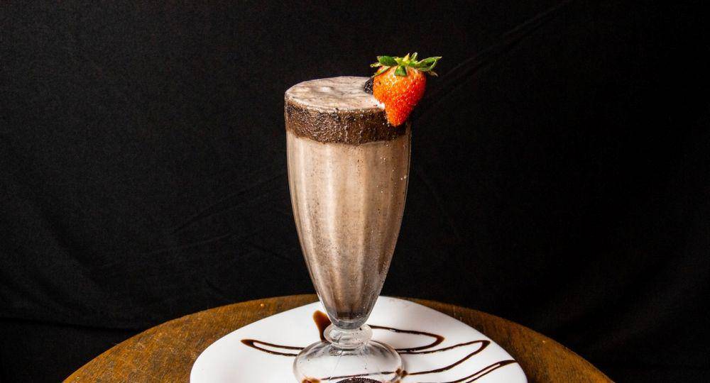 ilustrasi milkshake choco strawberry (pexels.com/Horizon Content)