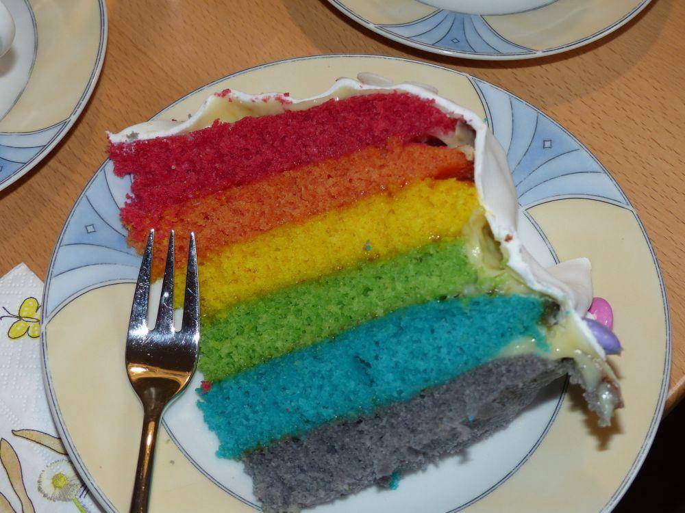 ilustrasi rainbow cake selai bluberi (pixabay.com/Alois Grundner)