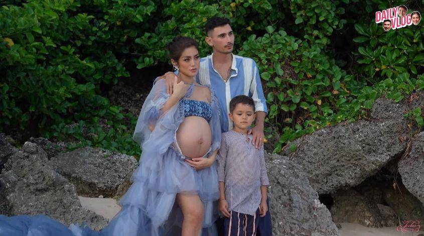 potret Jessica Iskandar saat jalani maternity photoshoot (youtube.com/Jessica Iskandar)