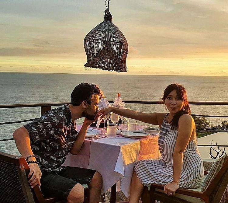 chef Marinka dan suami (instagram.com/rinrinmarinka)