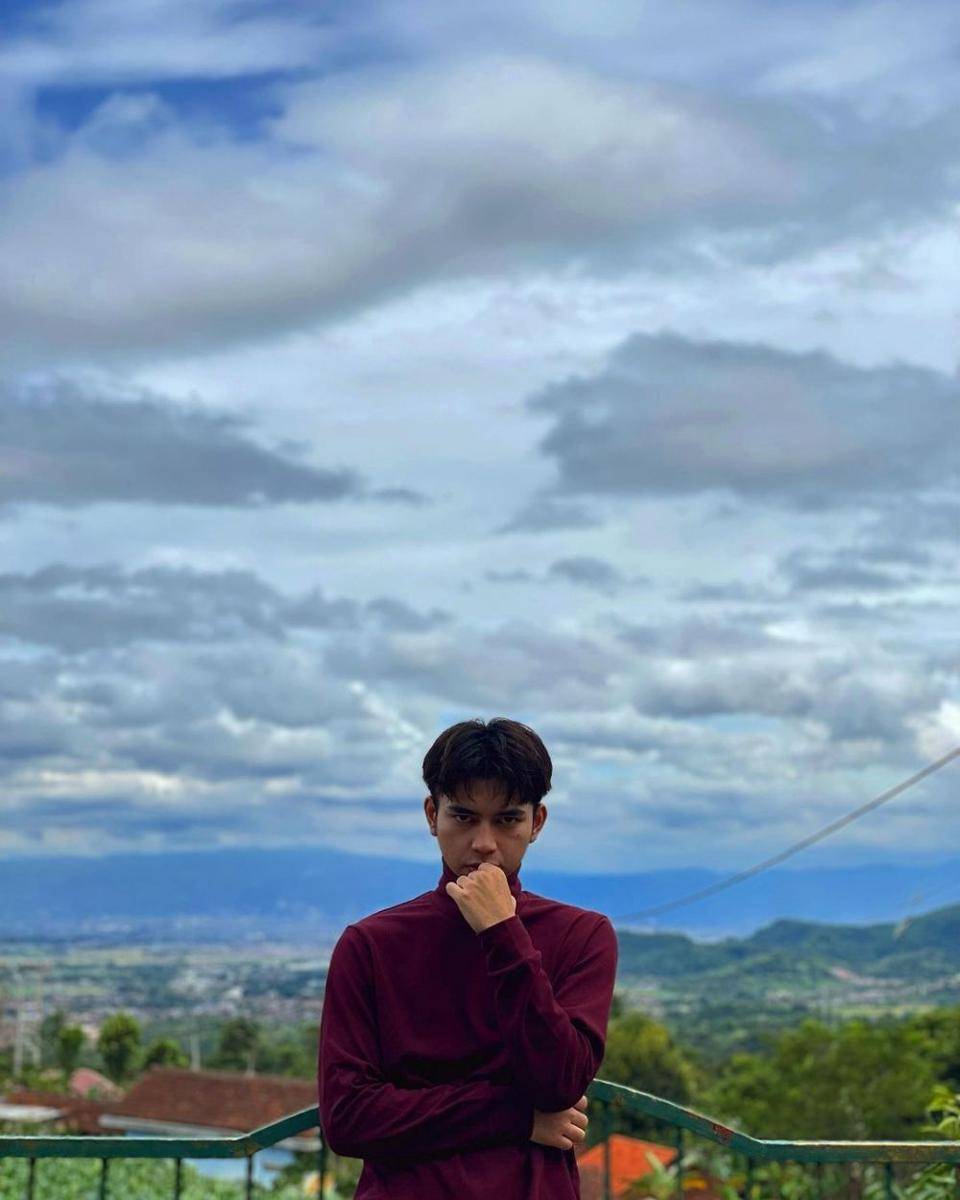 Dimas Ahmad (instagram.com/dimas_baam)