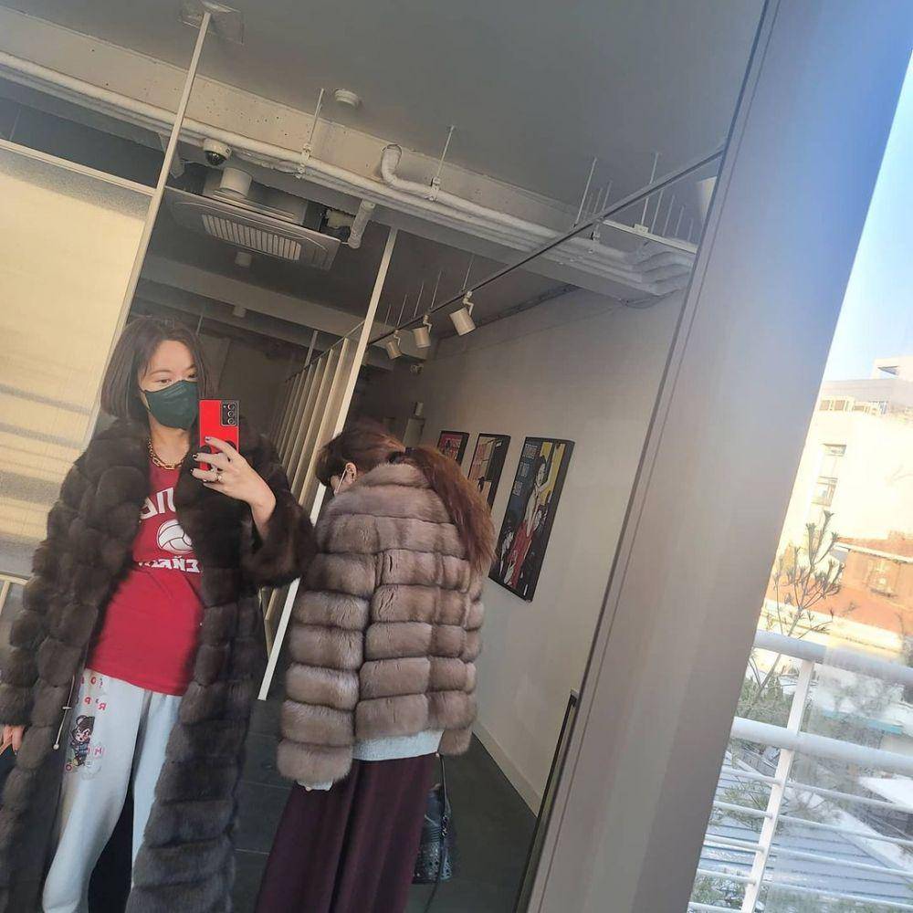 potret kehamilan kedua Hwang Jung Eum (instagram.com/jungeum84)
