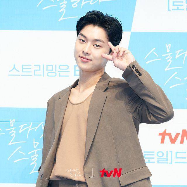 Choi Hyun Wook (instagram.com/tvn_drama)