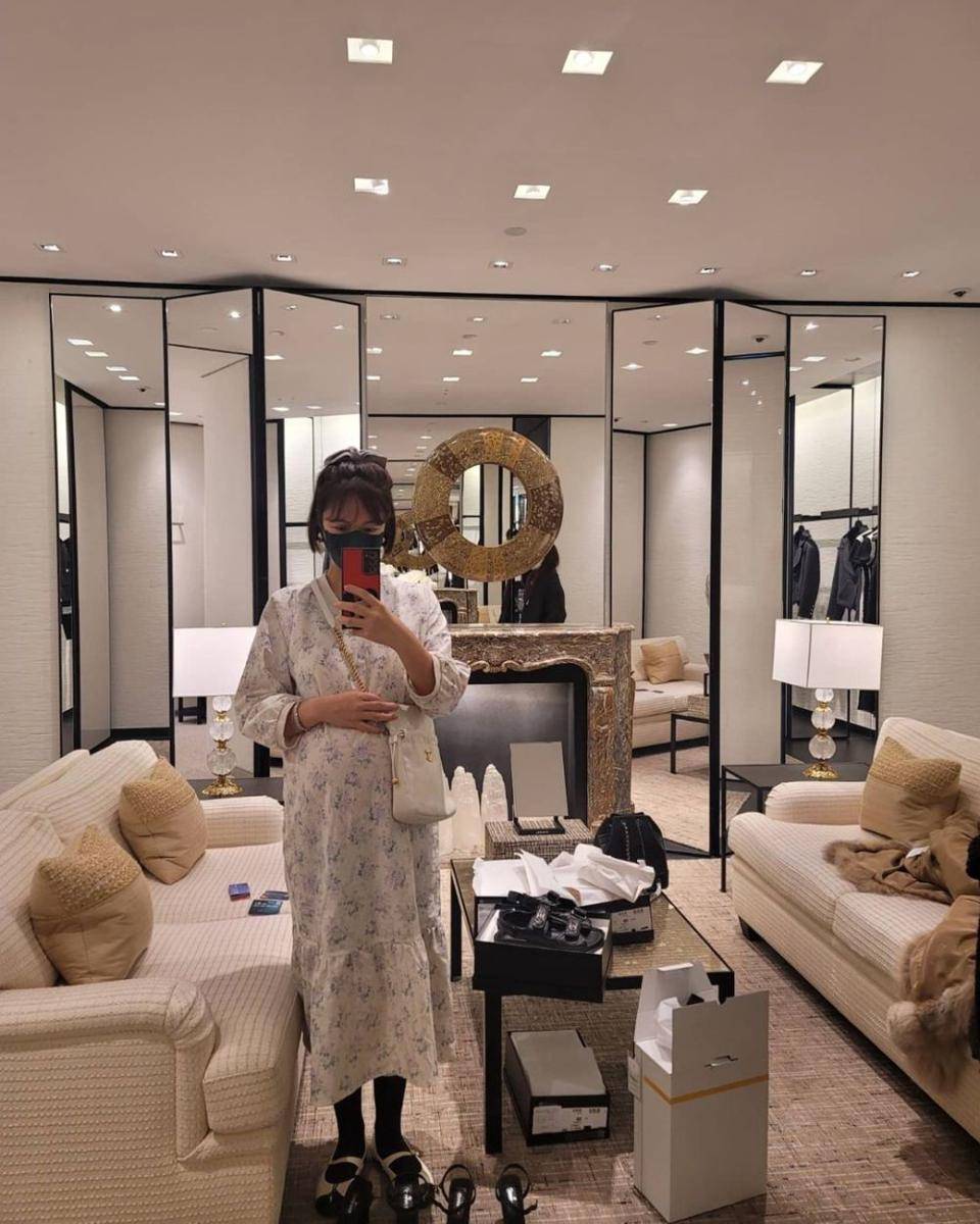 potret kehamilan kedua Hwang Jung Eum (instagram.com/jungeum84)