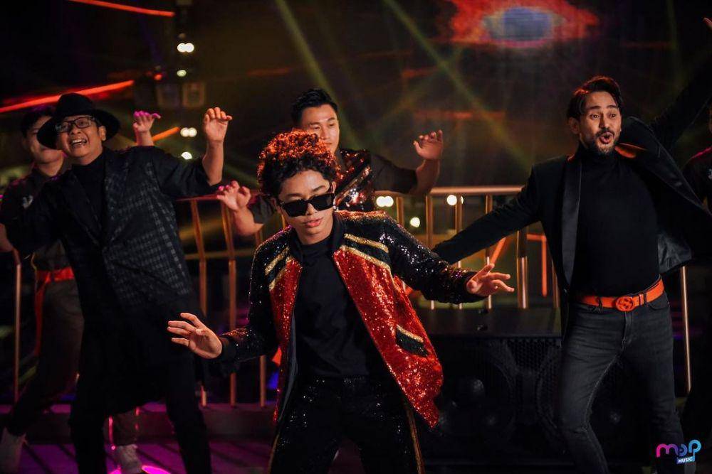 potret behinde the scene MV "Pesta" - Betrand Peto (instagram.com/betrandpetoputraonsu)
