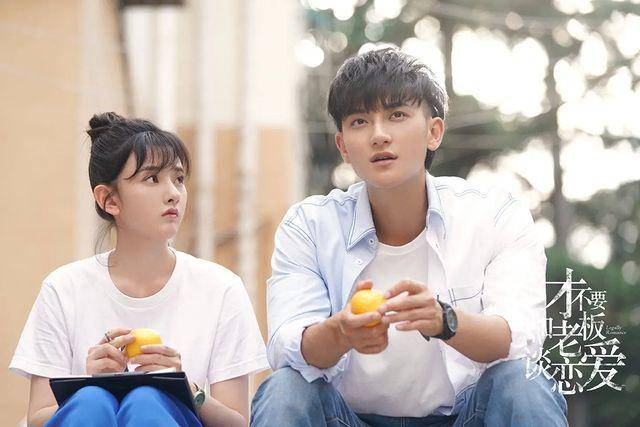 cuplikan penampilan Huang Zitao dan Song Zu Er bintangi drama Legally Romance (dok. WeTV/Legally Romance)