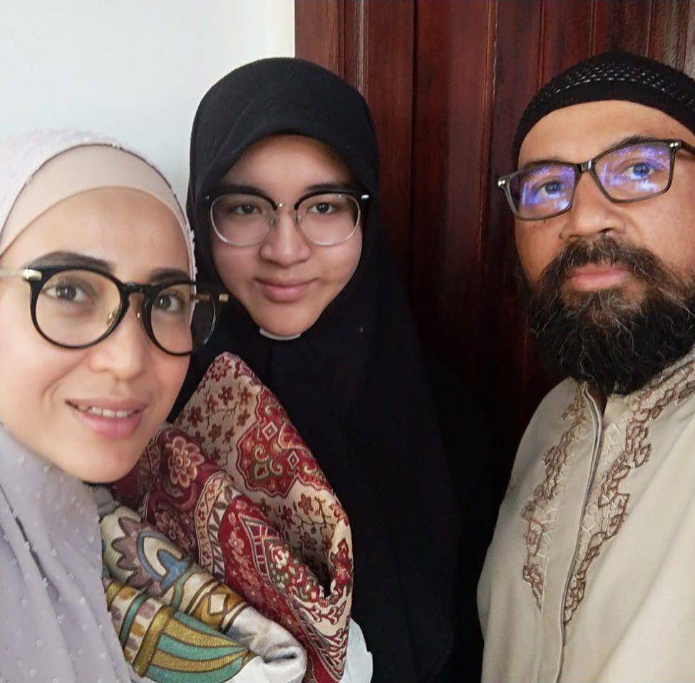 potret Devi Permatasari dan suaminya (instagram.com/devips)