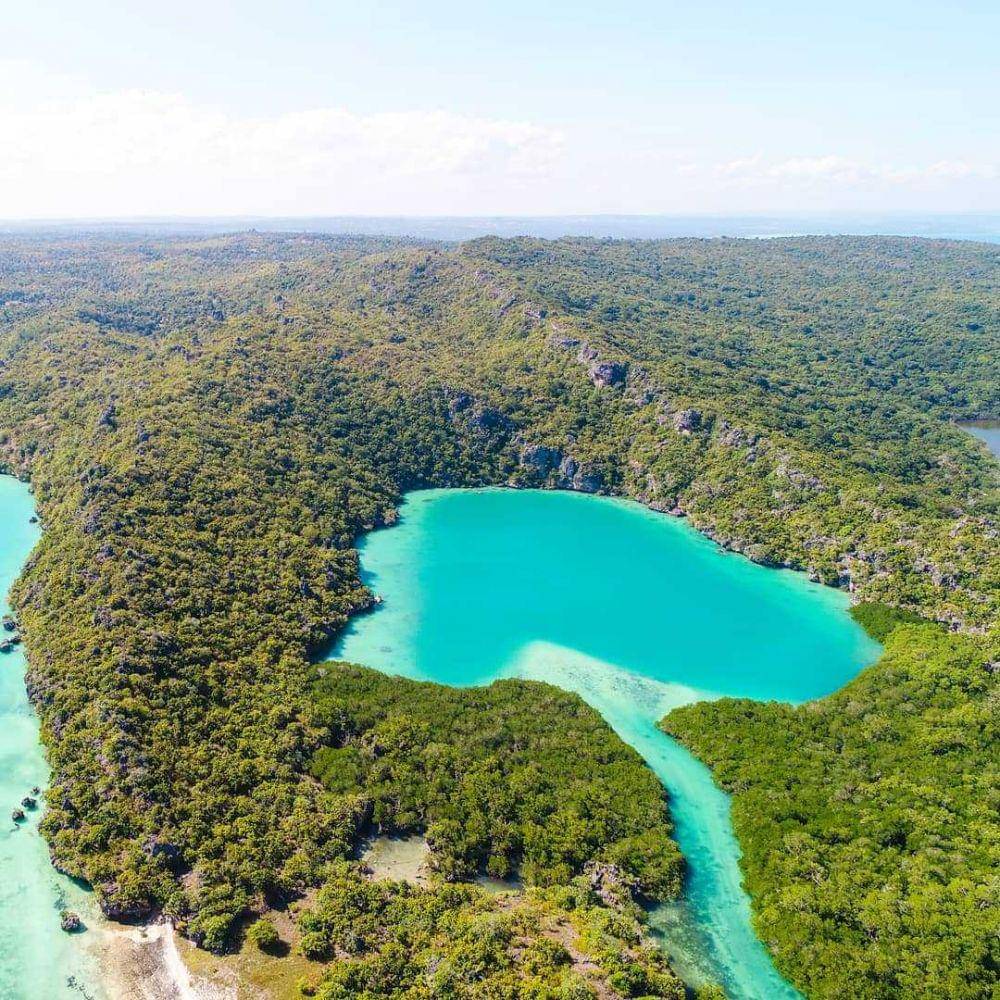 Telaga Nirwana (instagram.com/amarbaco)