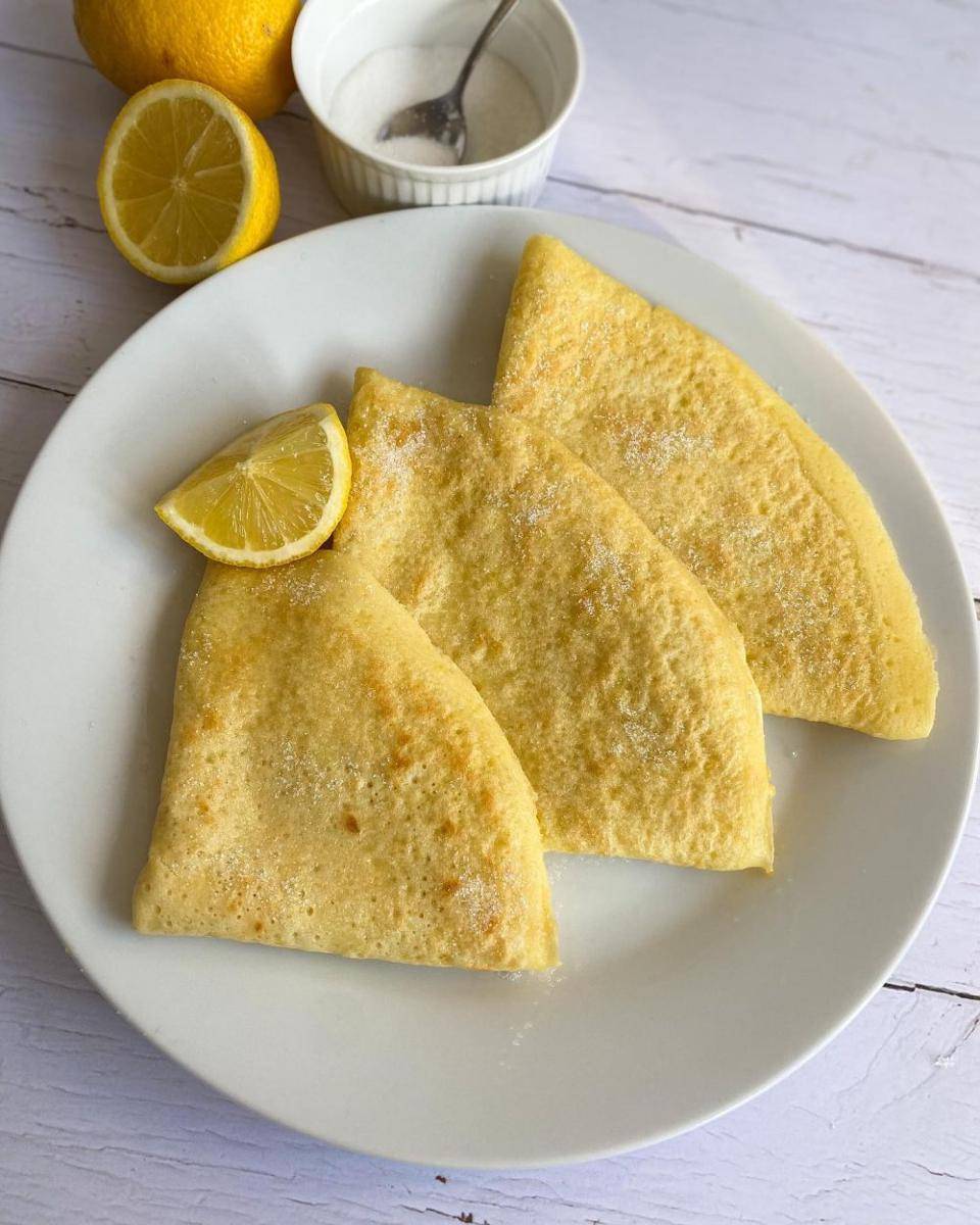 ilustrasi crêpe lemon (instagram.com/glutenfreealice)