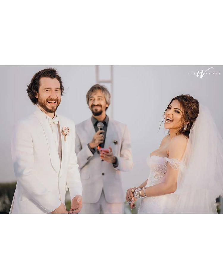 pernikahan Shama Sikander (The Wedding Story via instagram.com/shamasikander)