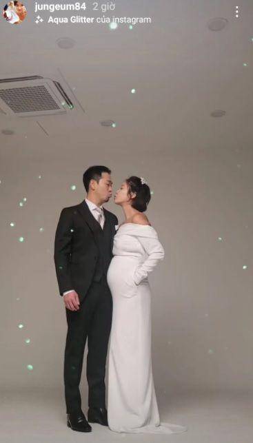 potret kehamilan kedua Hwang Jung Eum (instagram.com/jungeum84)