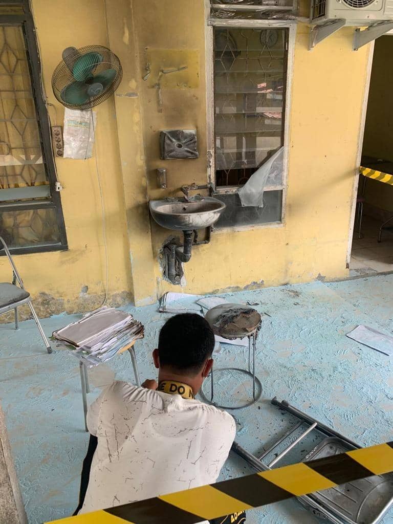 Suasana RS yang dibakar di Tanjung Balai (Dok. Istimewa)