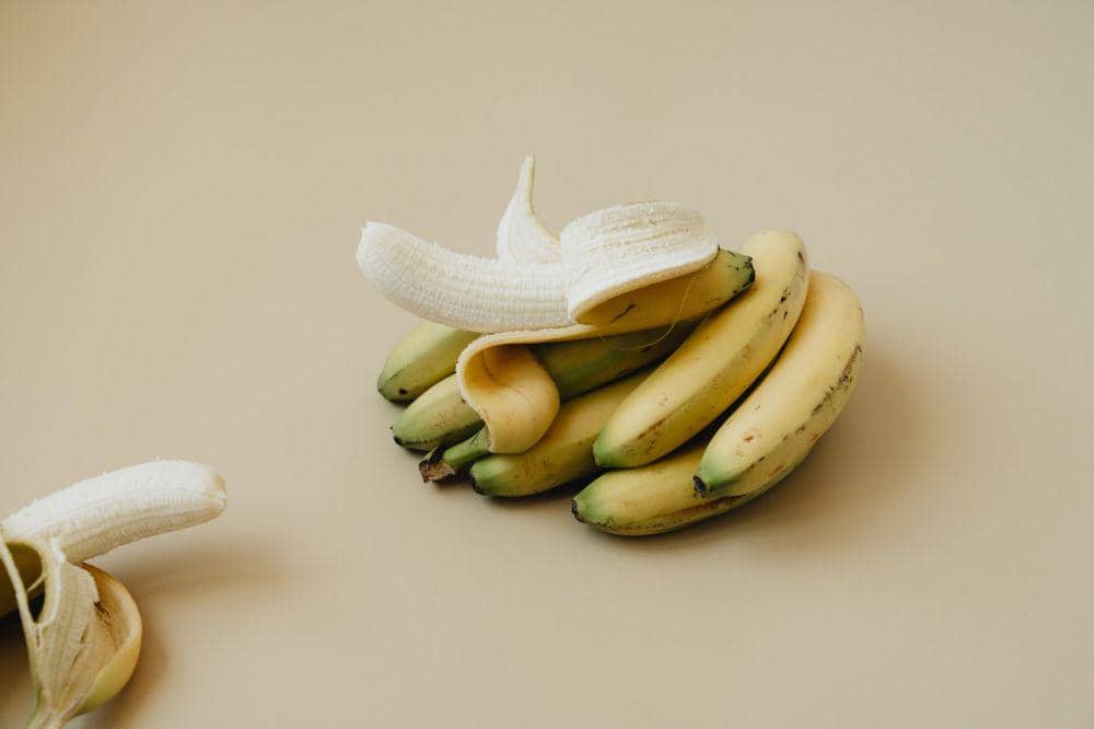 ilustrasi pisang (pexels.com/alleksana)