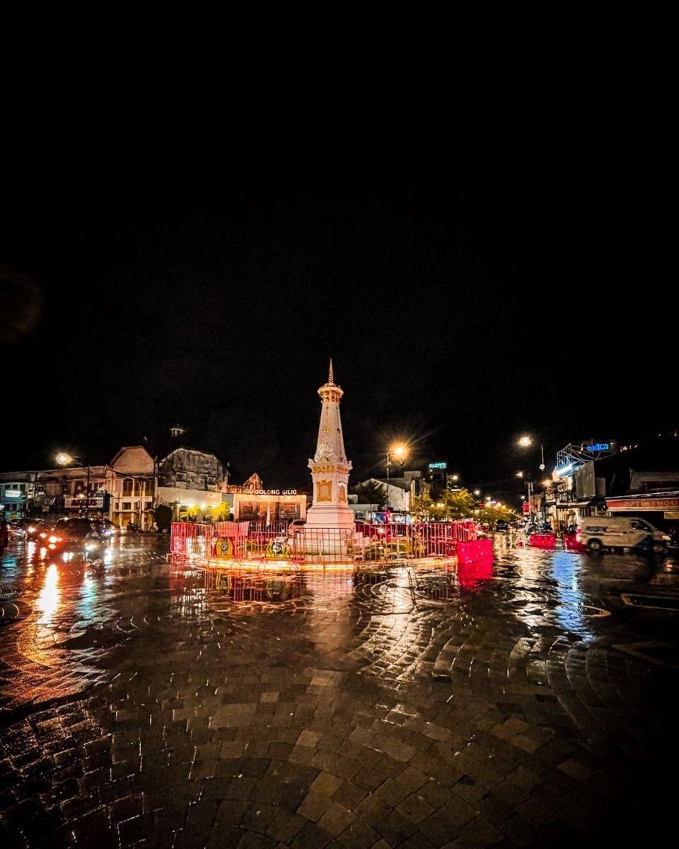 Perempatan Tugu Yogykarta (instagram.com/afriza_nadim)