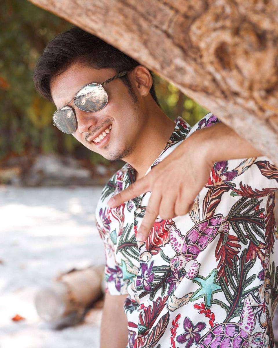 Alshad Ahmad (instagram.com/alshadahmad/)
