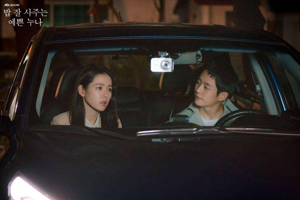 Son Ye Jin dan Jung Hae In di KDrama Pretty Noona Who Buys Me Food. (dok. JTBC/Pretty Noona Who Buys Me Food)