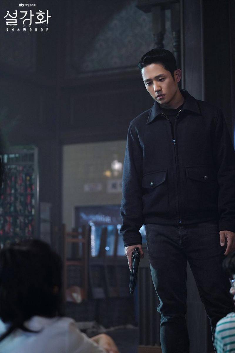 Jung Hae In di KDrama Snowdrop. (dok. JTBC/Snowdrop)