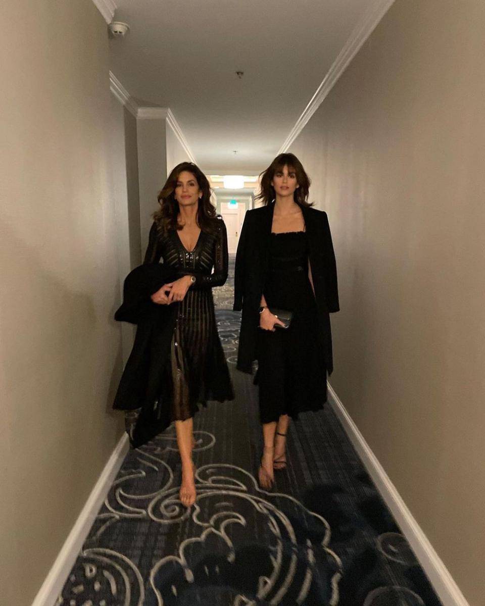 Kaia Gerber dan Cindy Crawford (instagram.com/kaiagerber)