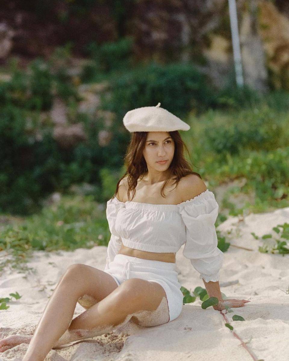 pemotretan Pevita Pearce (instagram.com/pevpearce)