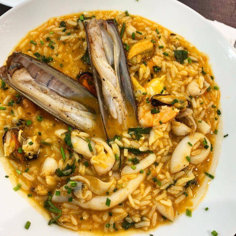 ilustrasi arroz de lingueirão (instagram.com/petit1972)