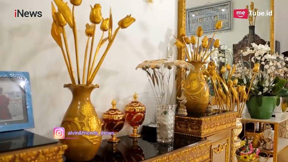 potret rumah Mamah Dedeh (youtube/ iNews Prime Show)