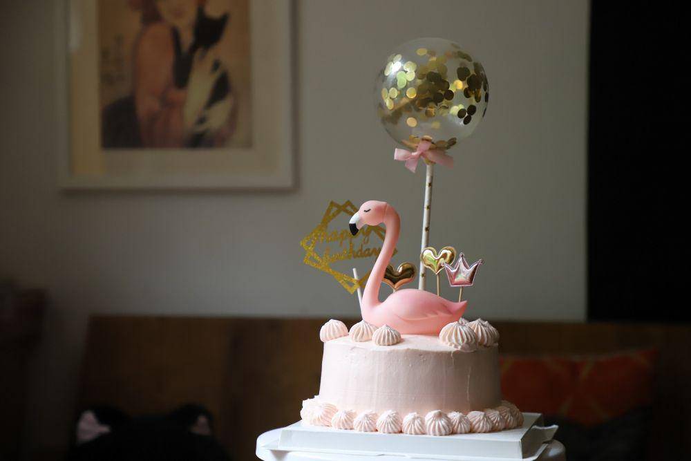 Ilustrasi birthday cake (pexels.com/@catscoming)