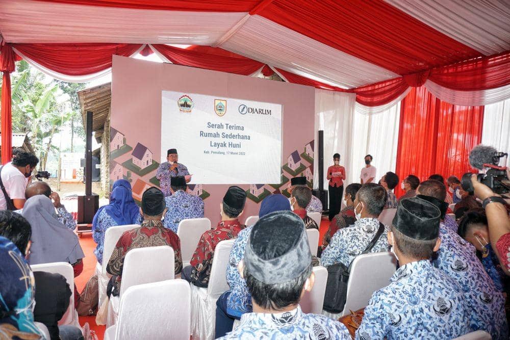 Pemprov Jateng dan PT Djarum merenovasi 10 rumah warga yang tak layak huni. (dok. Djarum)