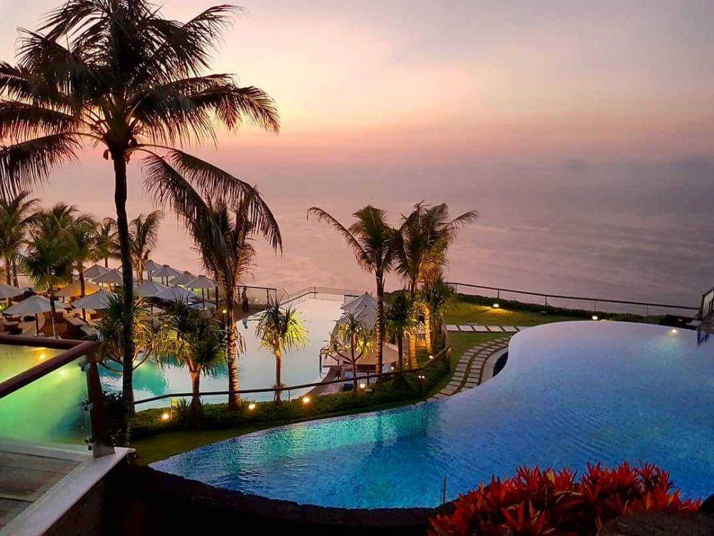 The Edge Bali (instagram.com/theedgebali)