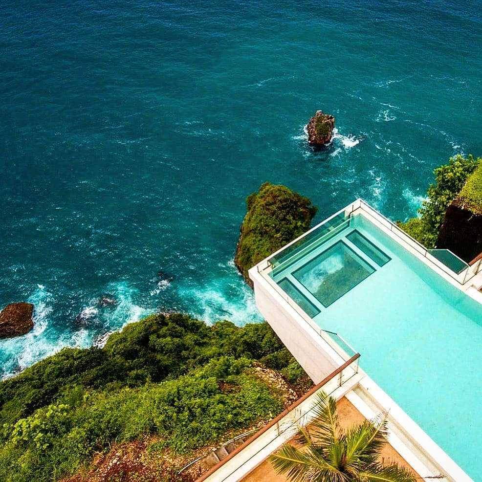 The Edge Bali (instagram.com/theedgebali)