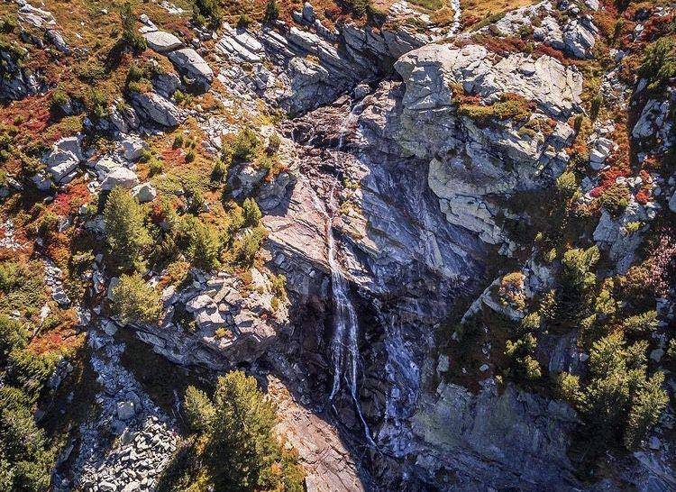 Air Terjun Skakavitsa (instagram.com/viktor.kiryanov)